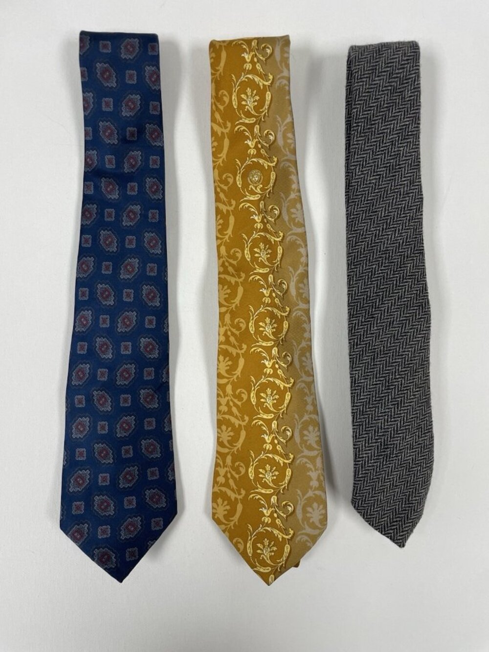Lot of 3 Vintage Designer Neckties Christian Dior Versace Oscar de la Renta
